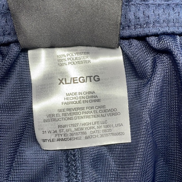 AND1 men’s shorts - Picture 5 of 6